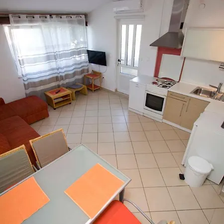 Mia I Toni Apartment